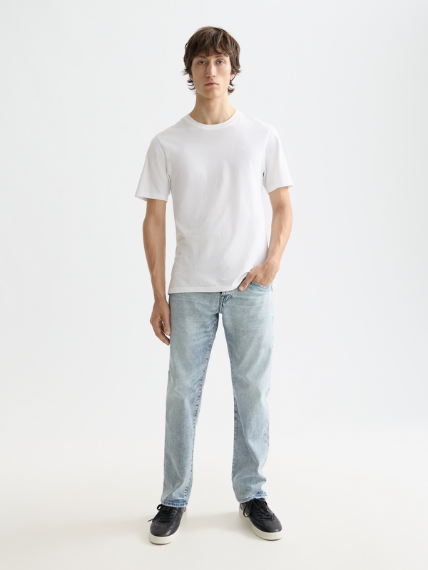 Essentials —  The Zee straight jeans — Blue Story