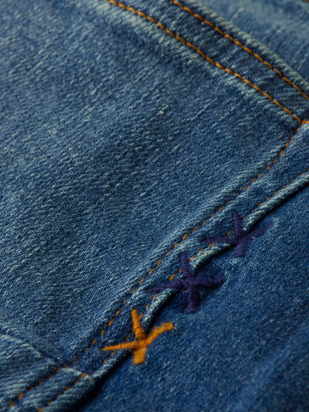 Essentials —  Skim skinny jeans — Classic Blue
