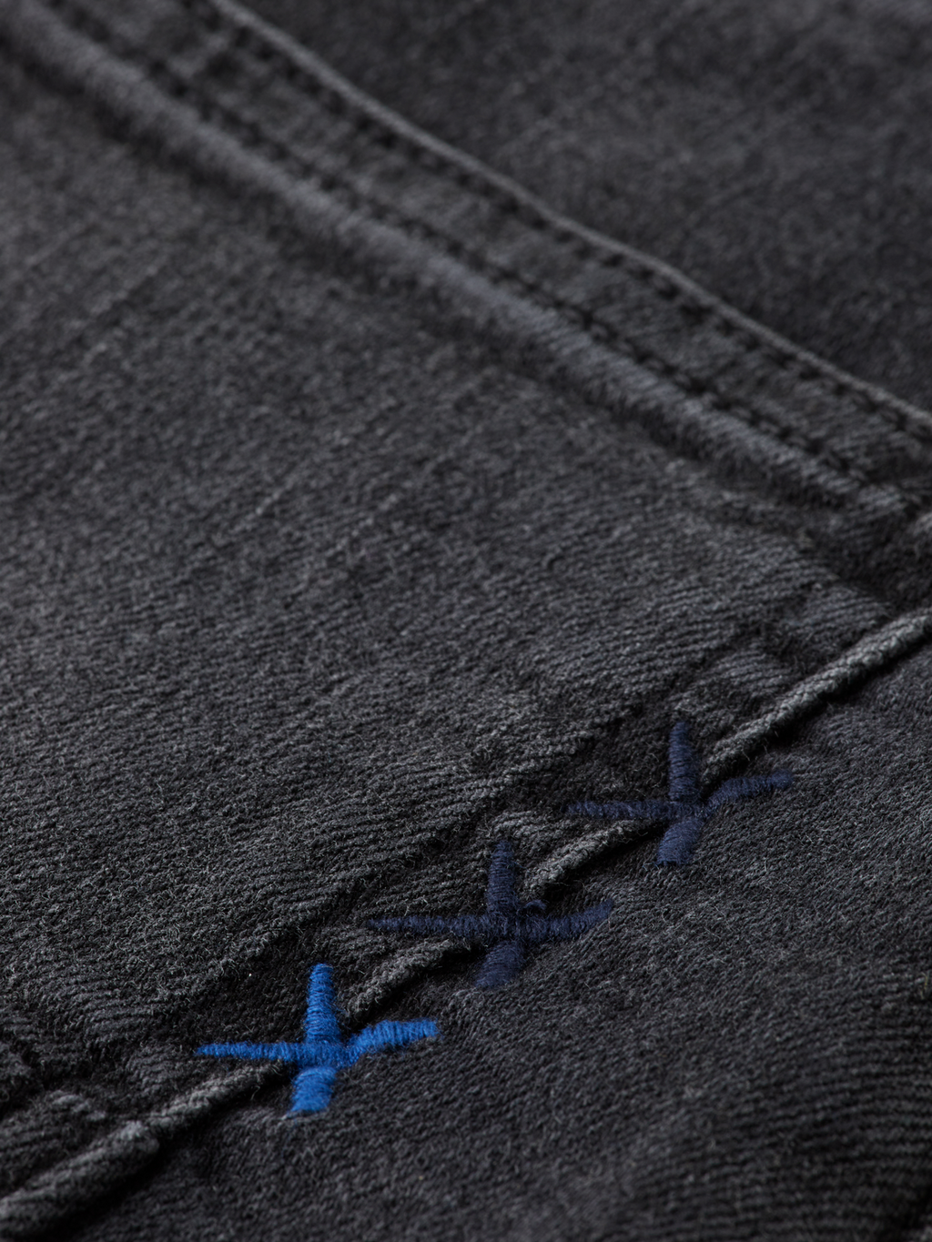 Essentials —  Ralston slim jeans — Black Night
