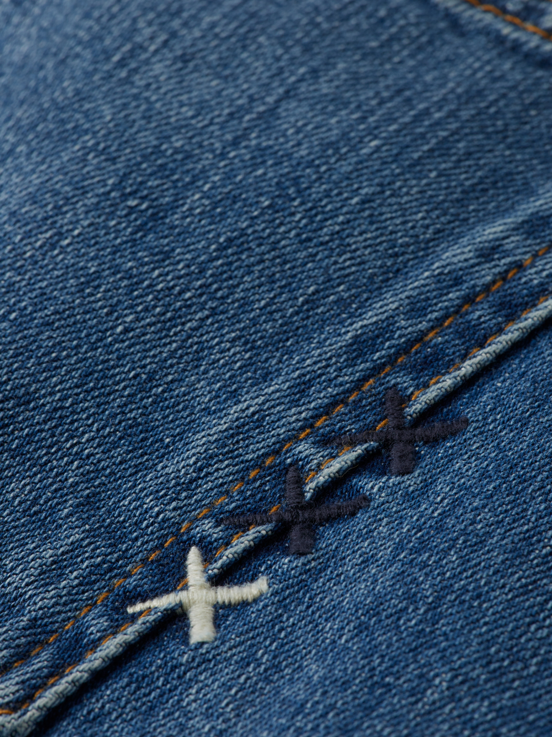 Core The Pitch Loose Jeans — Bring The Blue