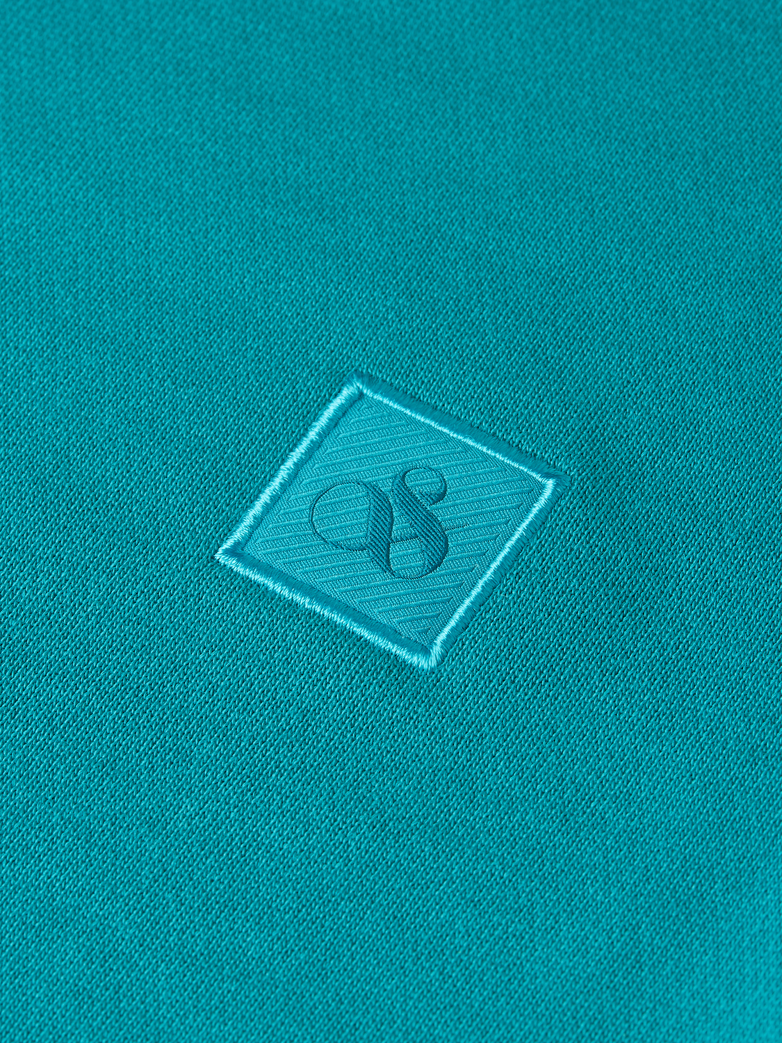 Seasonal Core Logo Badge Regularfit Sweatshirt