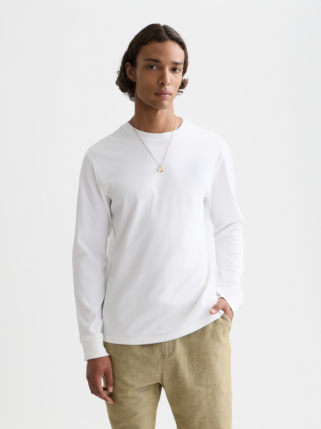 Chest Logo Regular-Fit  Long-Sleeved T-Shirt