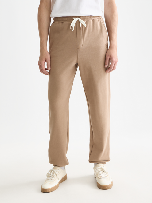 Seasonal Core Logo Badge Regular-Fit Sweatpants