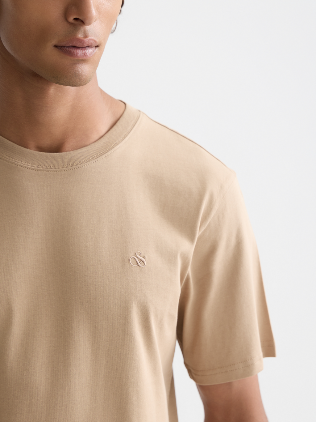 T-shirt coupe droite à logo et motif saisonnier