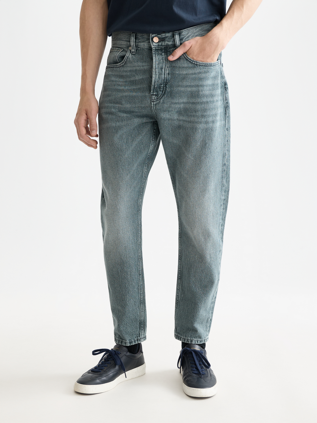 The Dean Loose Taper Jeans