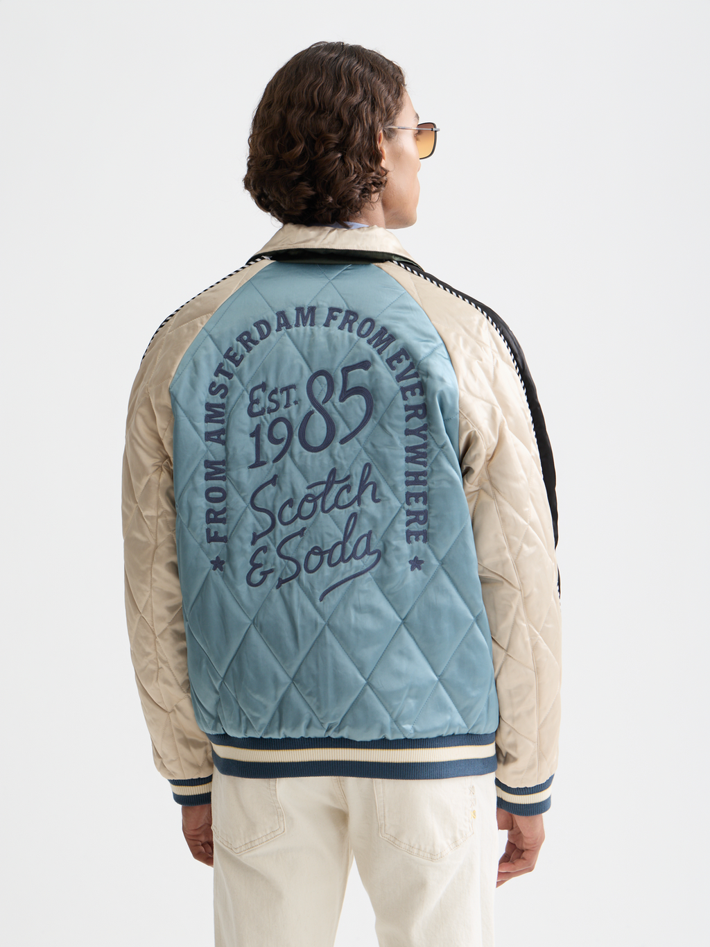 Die Souvenir-Bomberjacke zum 40. Jubiläum