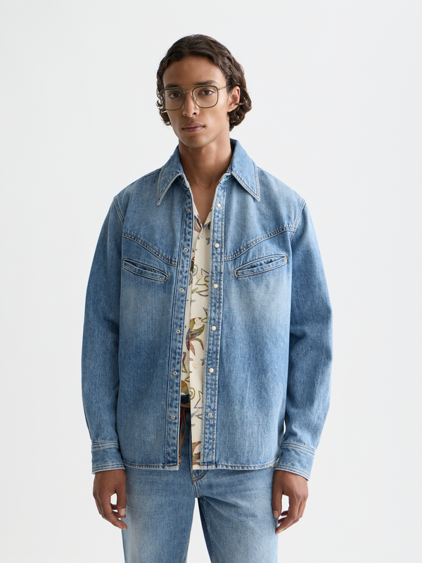 Jeanshemd mit Western-Details