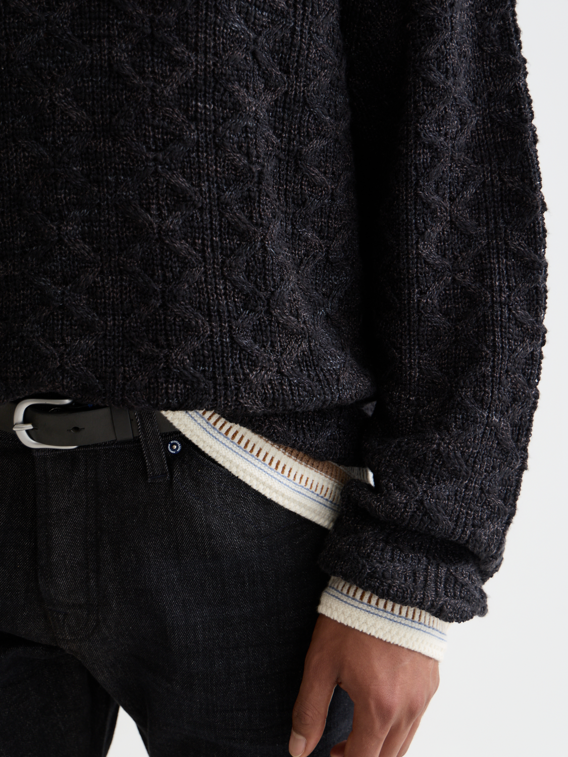 V-Neck Cable Loose-Fit Pullover