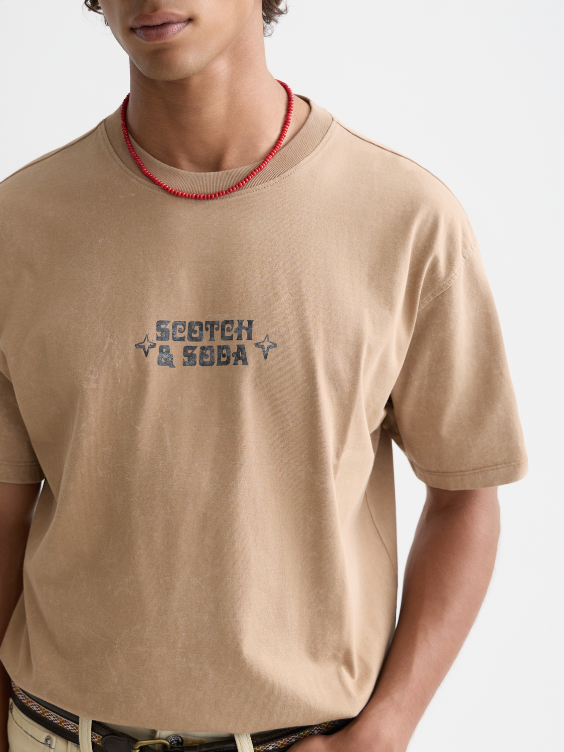 Front Artwork Relaxed-Fit Snow-Washed T-Shirt