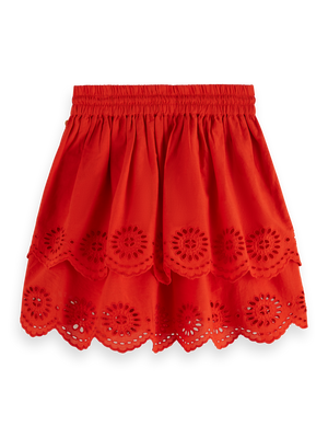 Jupe étagée en broderie anglaise