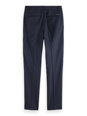 Essentials —  Lowry Pant