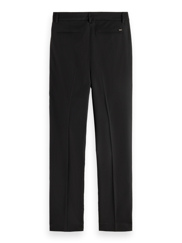 Essentials —  Lowry Pant