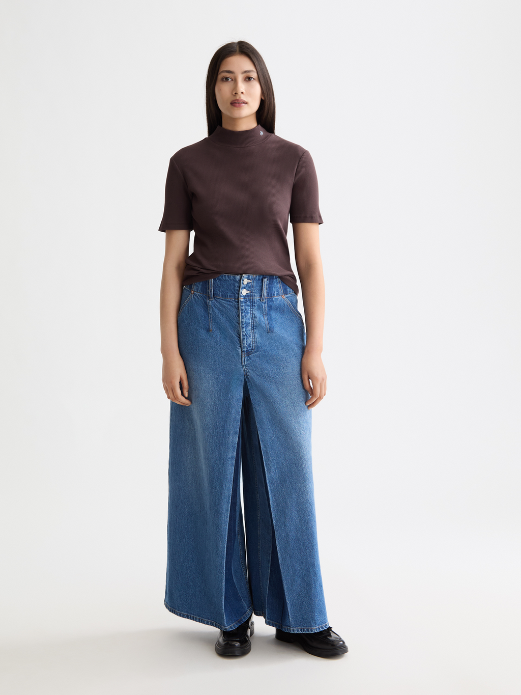 Mock Neck Rib T-Shirt