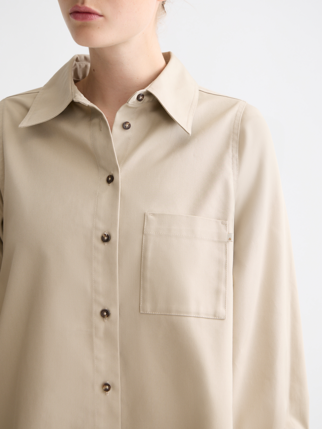 Shirt With Contrast Stitching