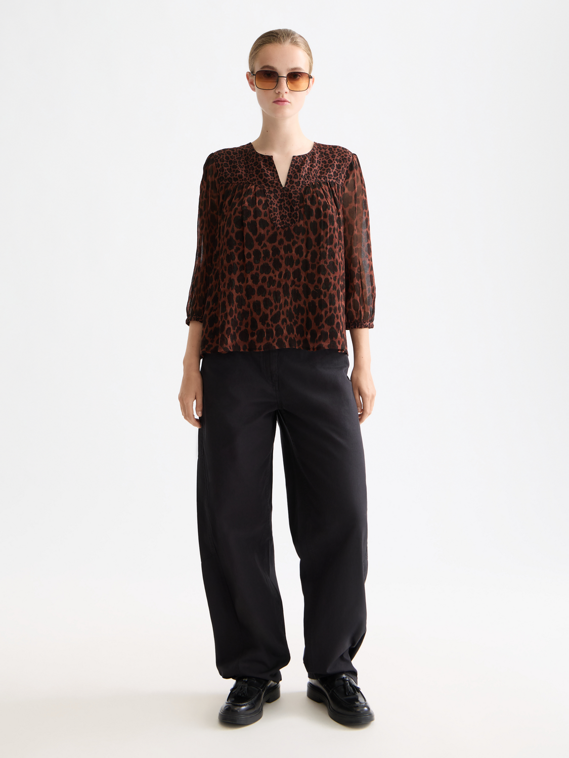 Contrast Yoke Short Sleeve Top
