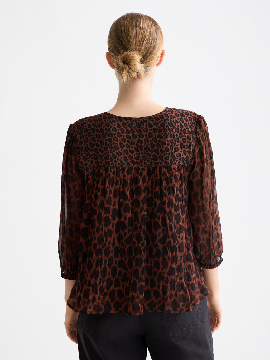 Contrast Yoke Short Sleeve Top