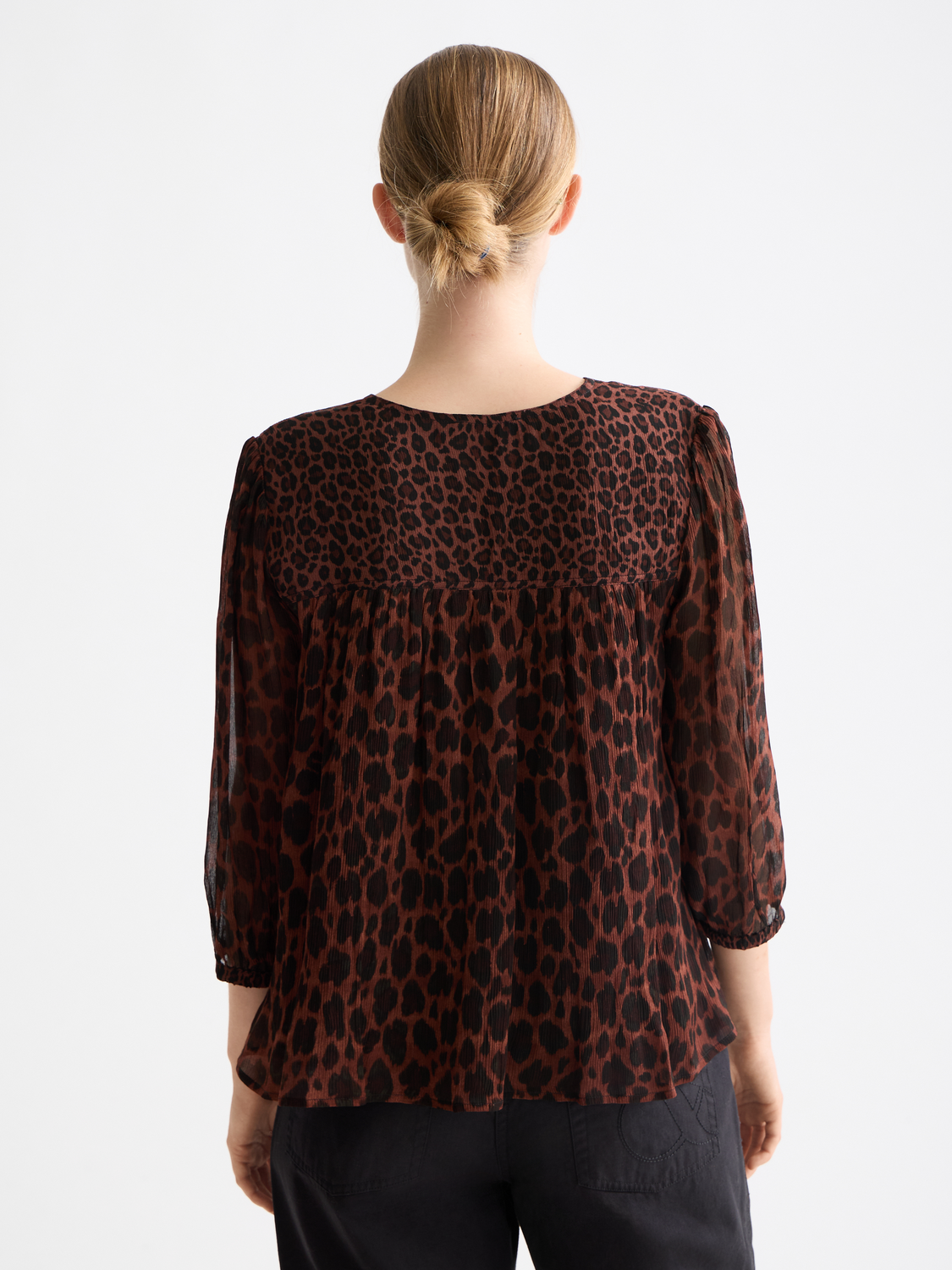 Contrast Yoke Short Sleeve Top