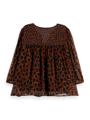 Contrast Yoke Short Sleeve Top