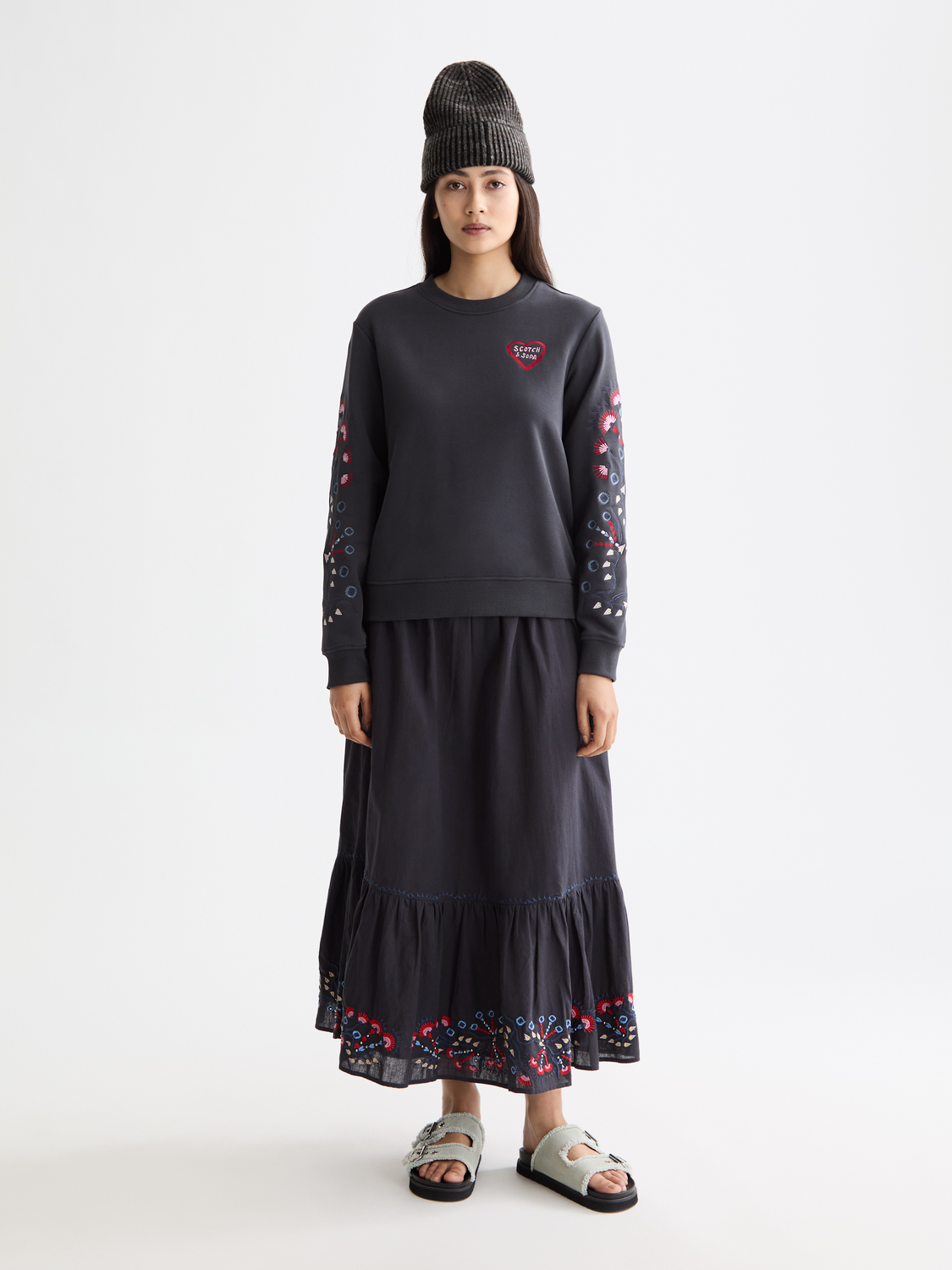 Embroidered Regular Fit Sweatshirt