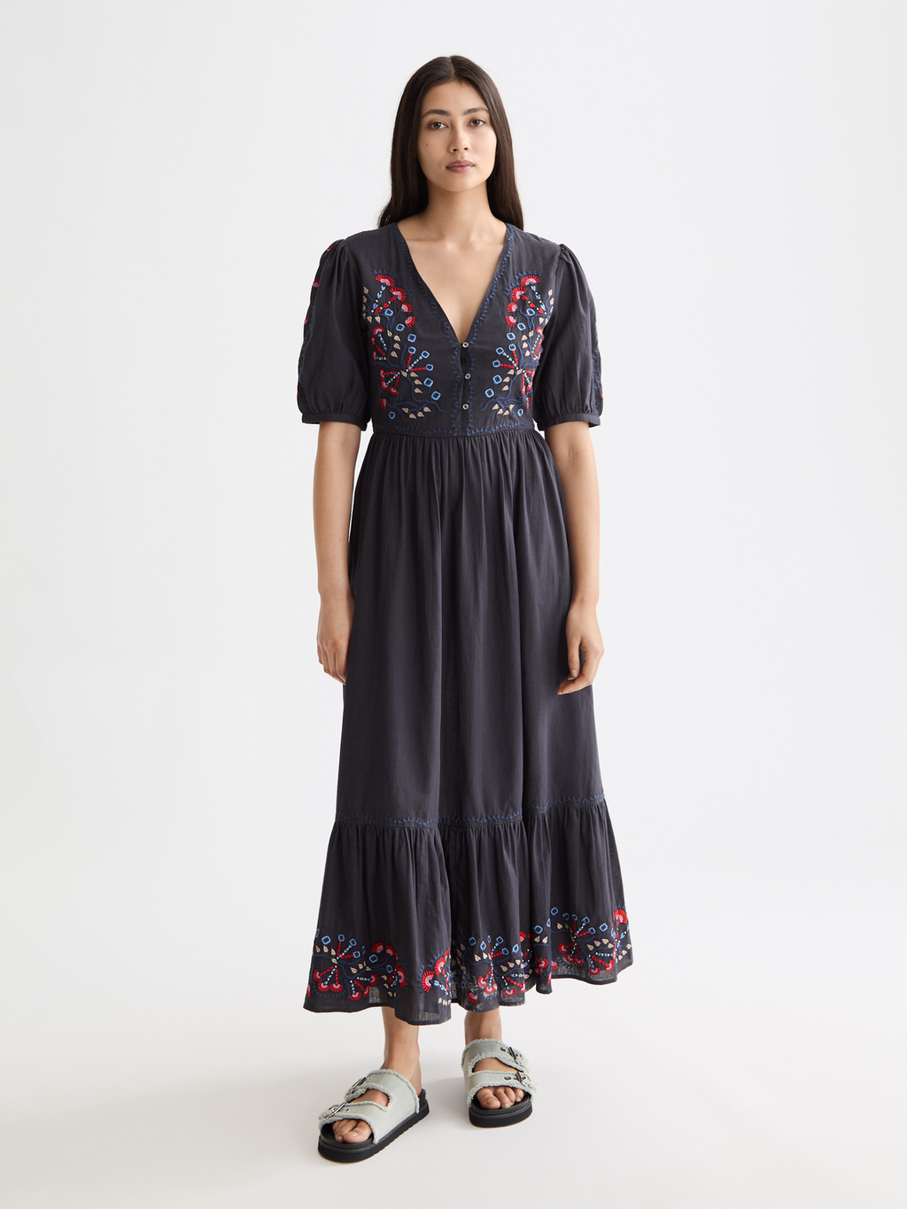 Besticktes Maxikleid