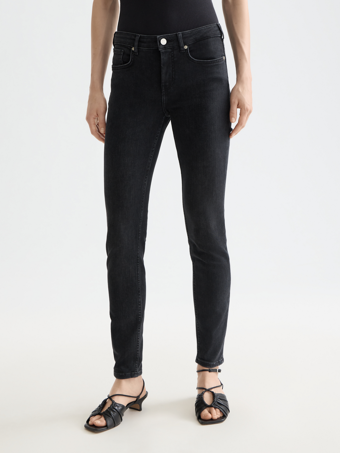 Core Bohemienne Mid Rise Skinny Jeans - Black Coast