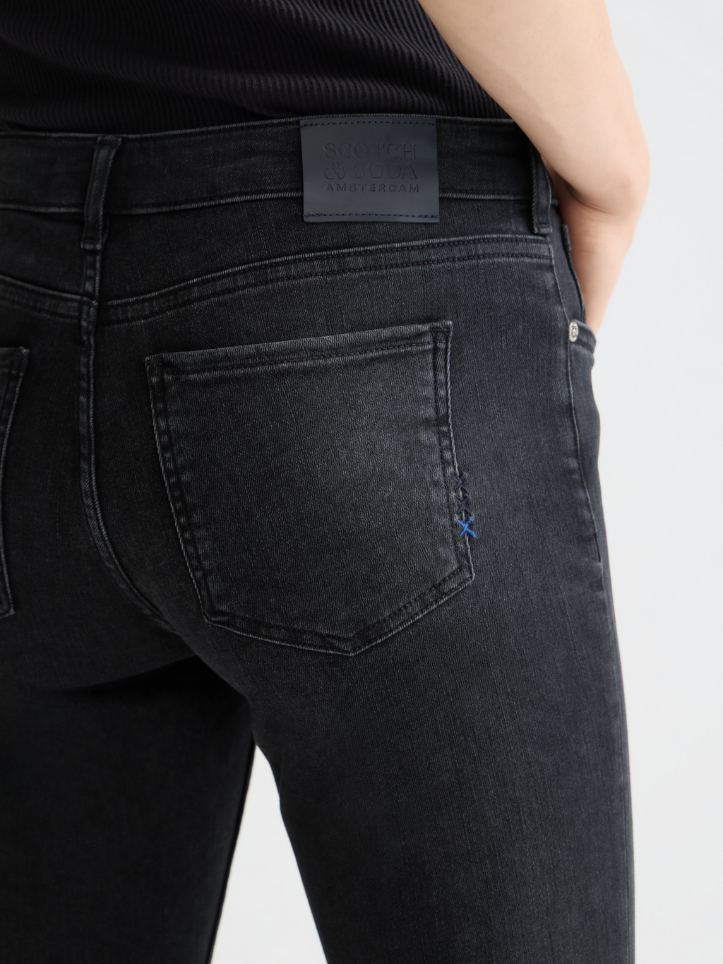 Core Bohemienne Mid Rise Skinny Jeans - Black Coast