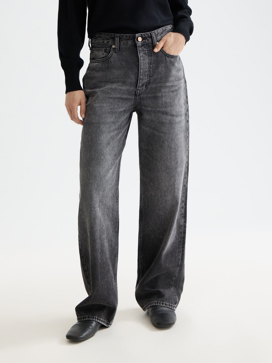 Core Ripple Straight Jeans  — Absolute Black