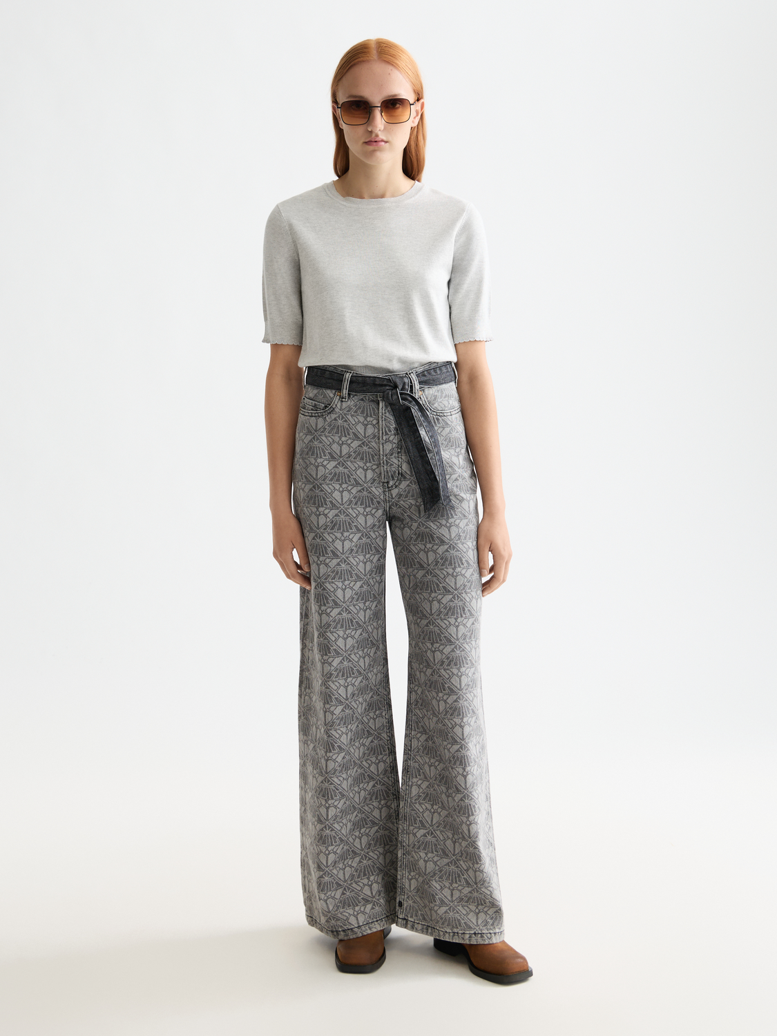 The Wave Wide Jeans — Monogram Black