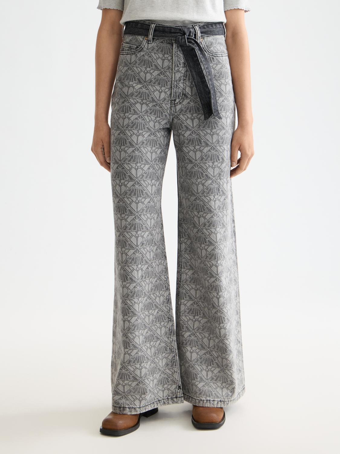 The Wave Wide Jeans — Monogram Black