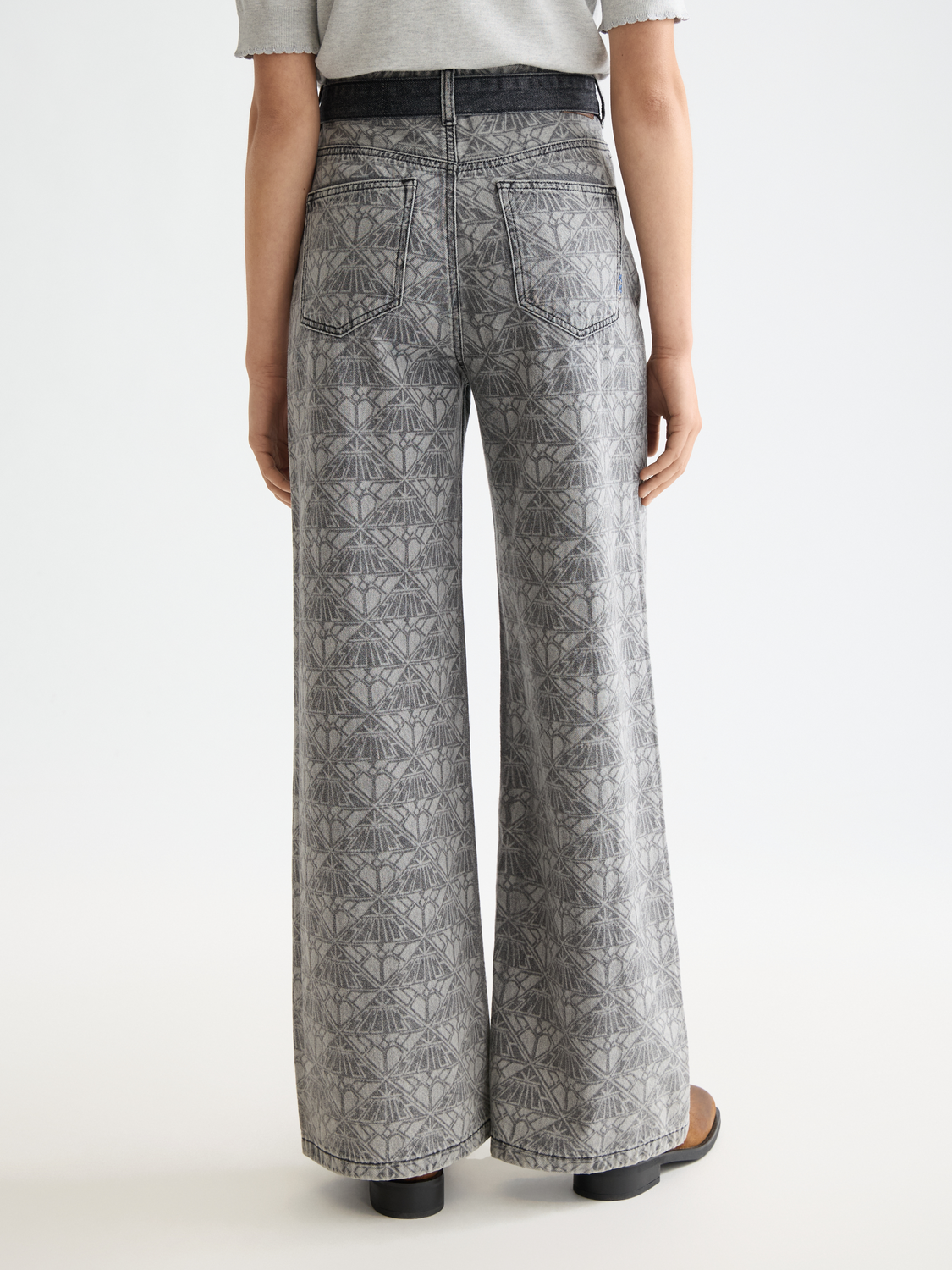 The Wave Wide Jeans — Monogram Black