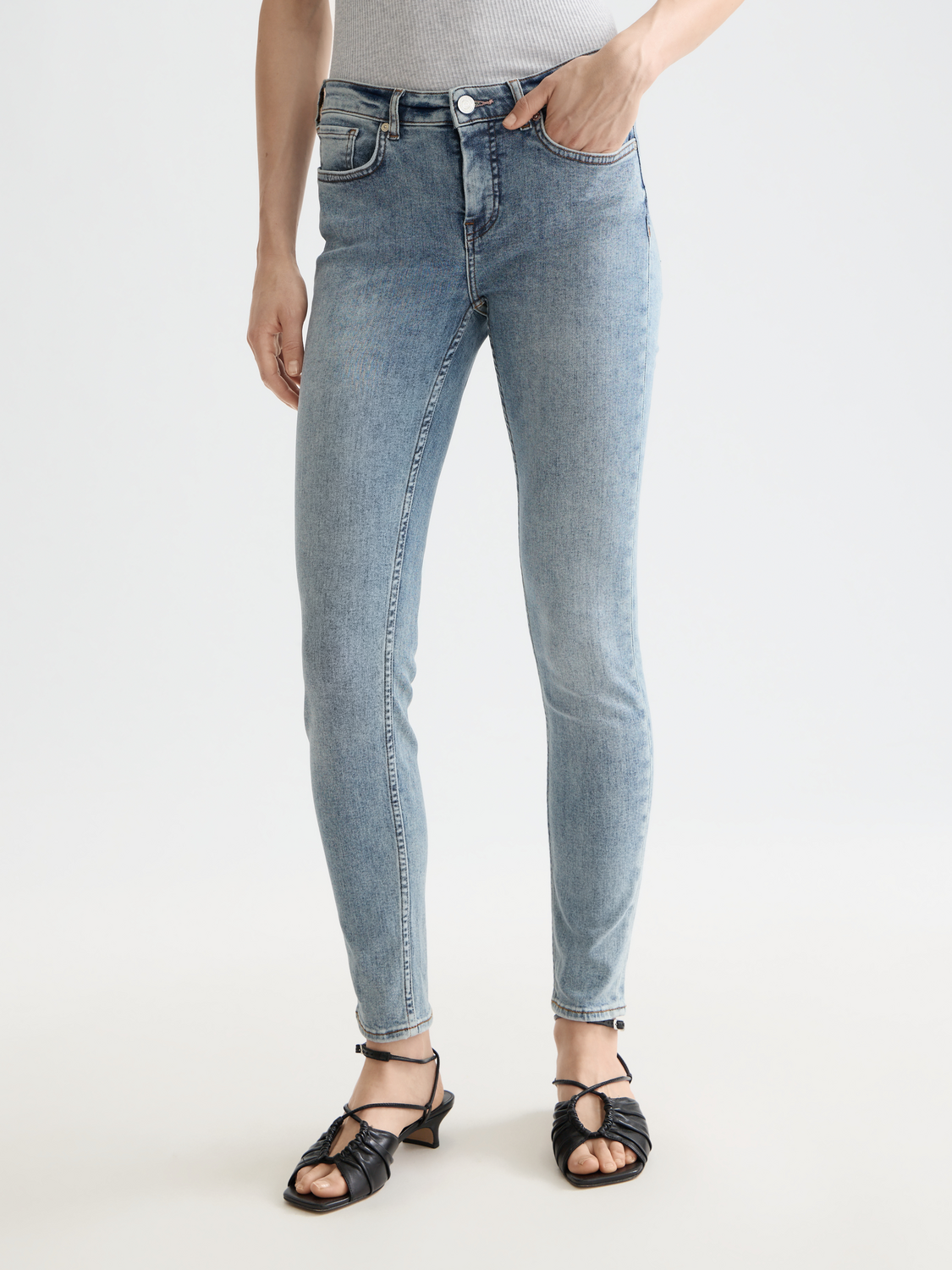 Core Bohemienne Mid Rise Skinny Jeans