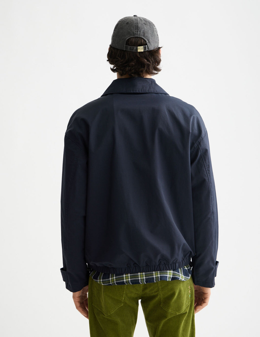 Short trench coat
