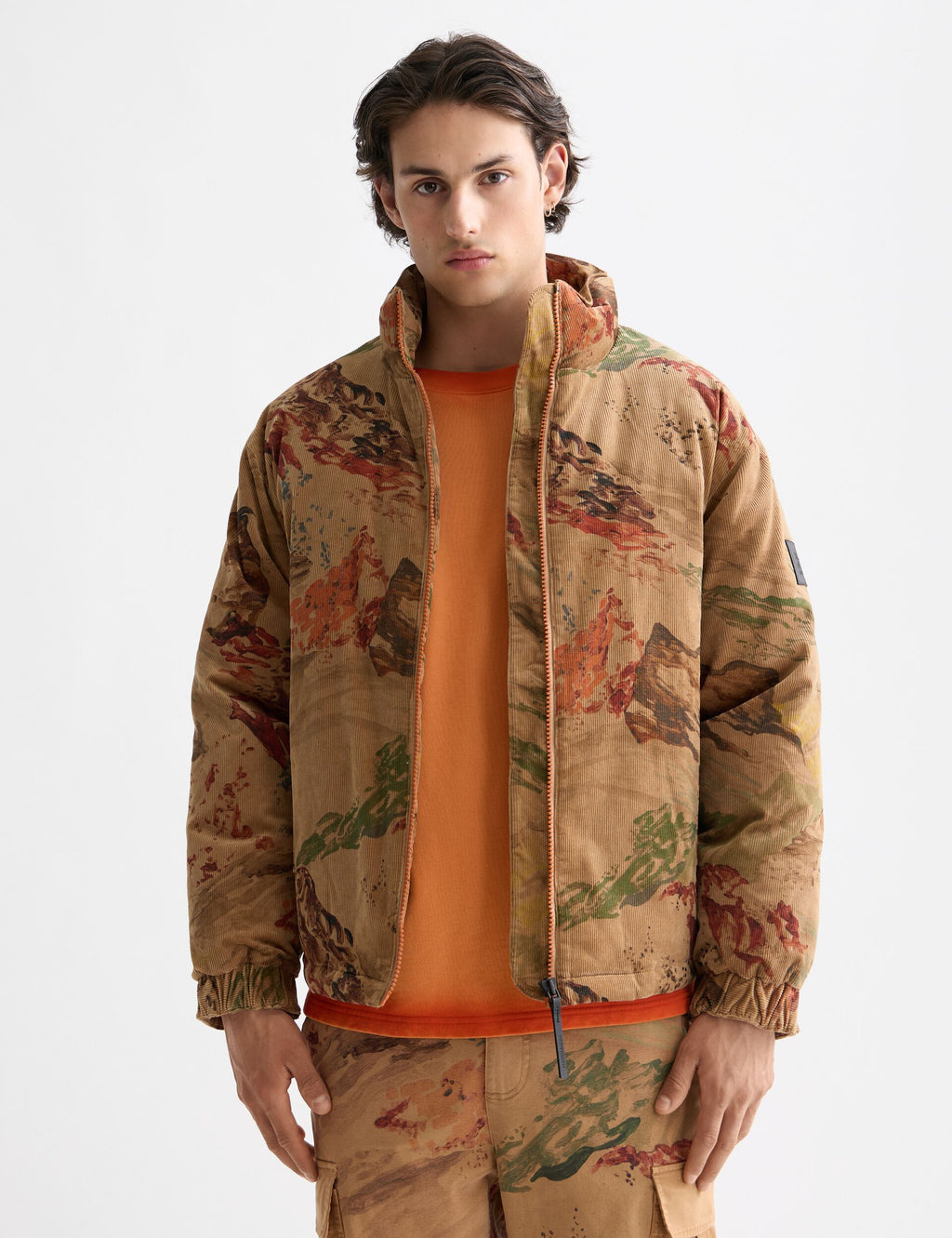 Mountain print corduroy puffer