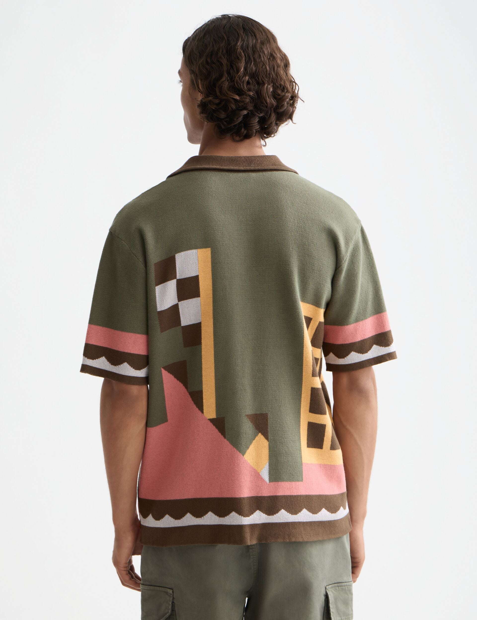 Knitted jacquard short sleeve shirt