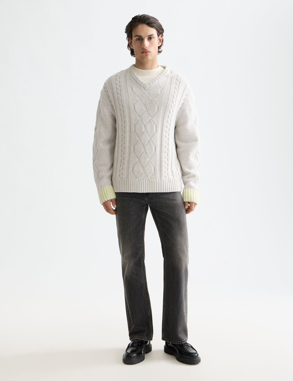 V-Neck chunky cable loose fit pullover