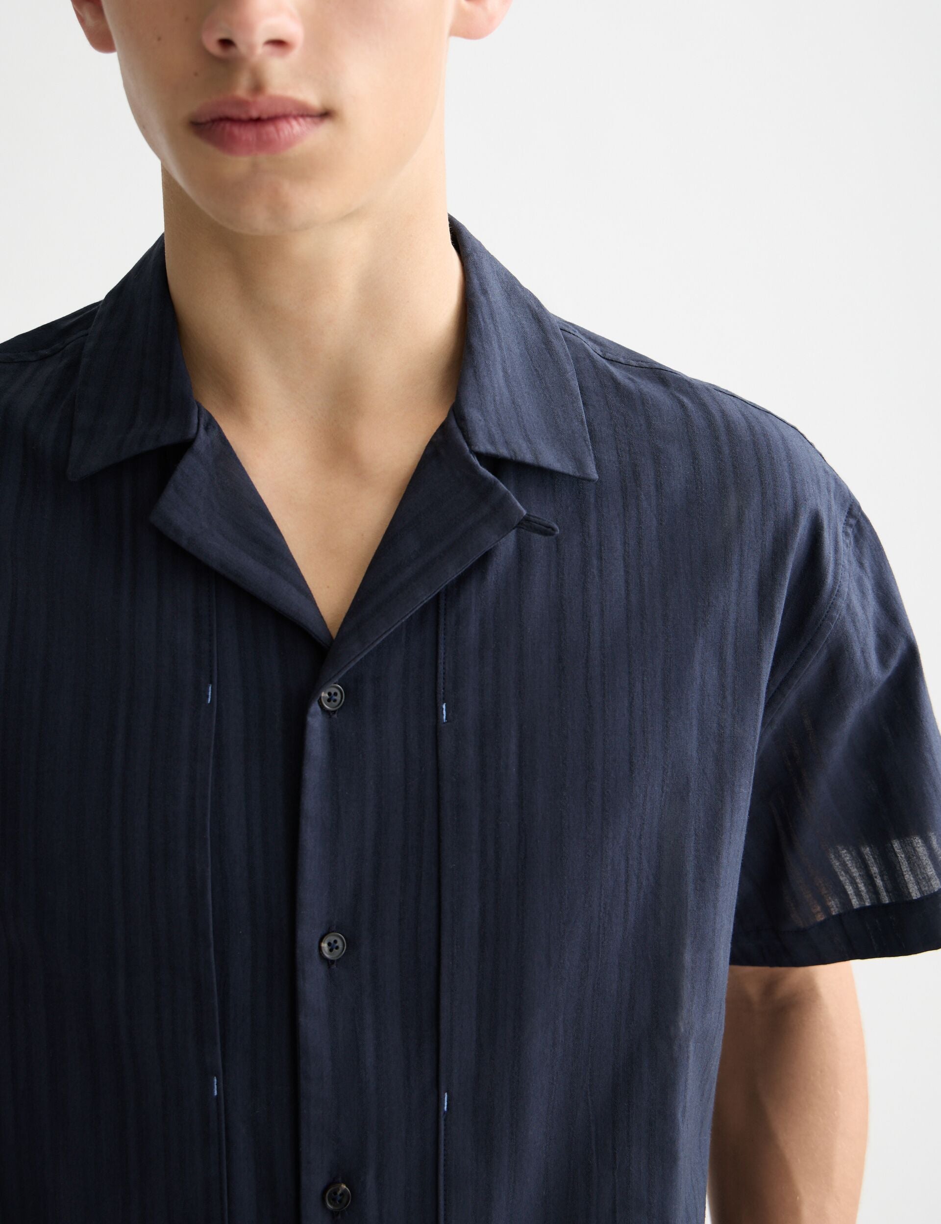 Structured-stripe short-sleeved shirt