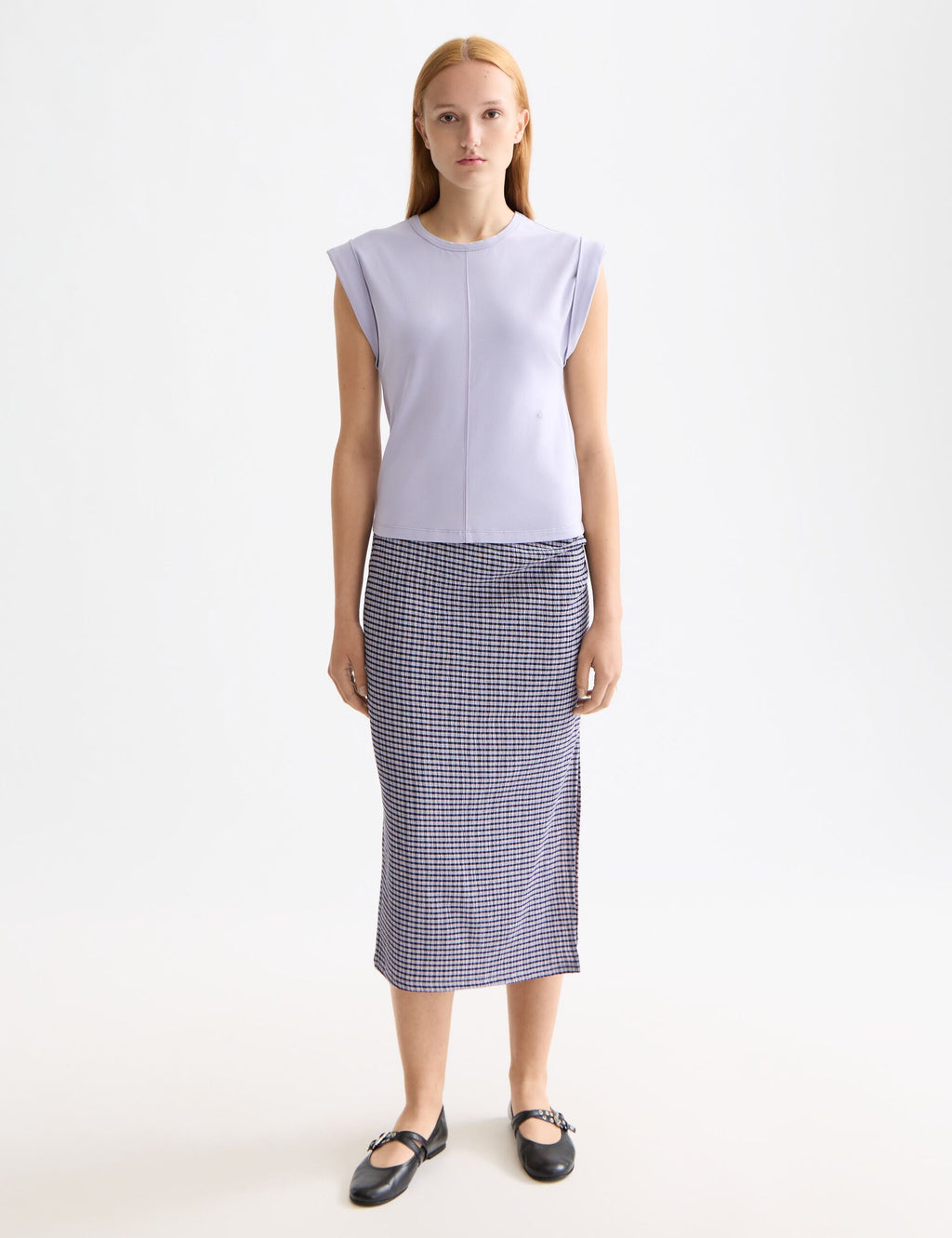 Fitted rolled-up sleeve T-shirt