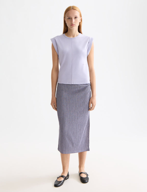 Fitted rolled-up sleeve T-shirt