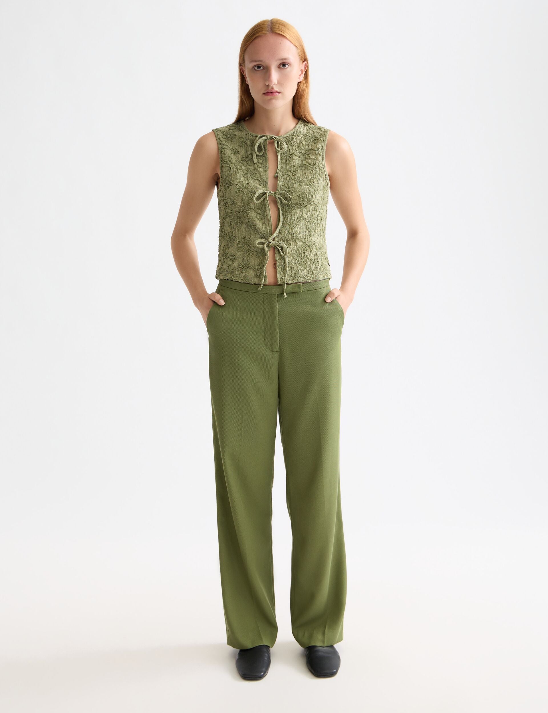 Bow closure structured tank