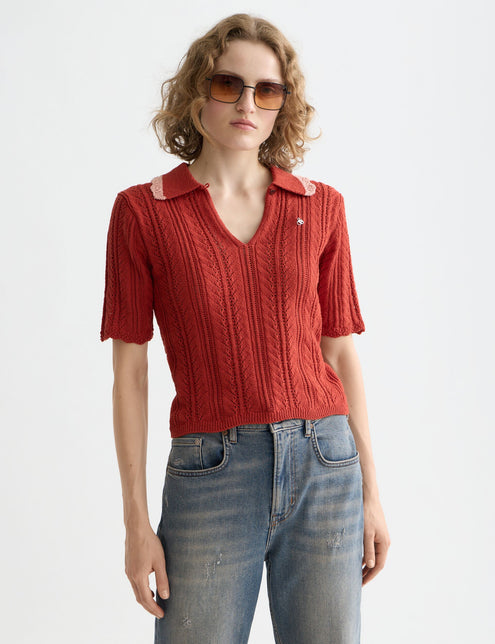 Polo tricoté à col ajouré