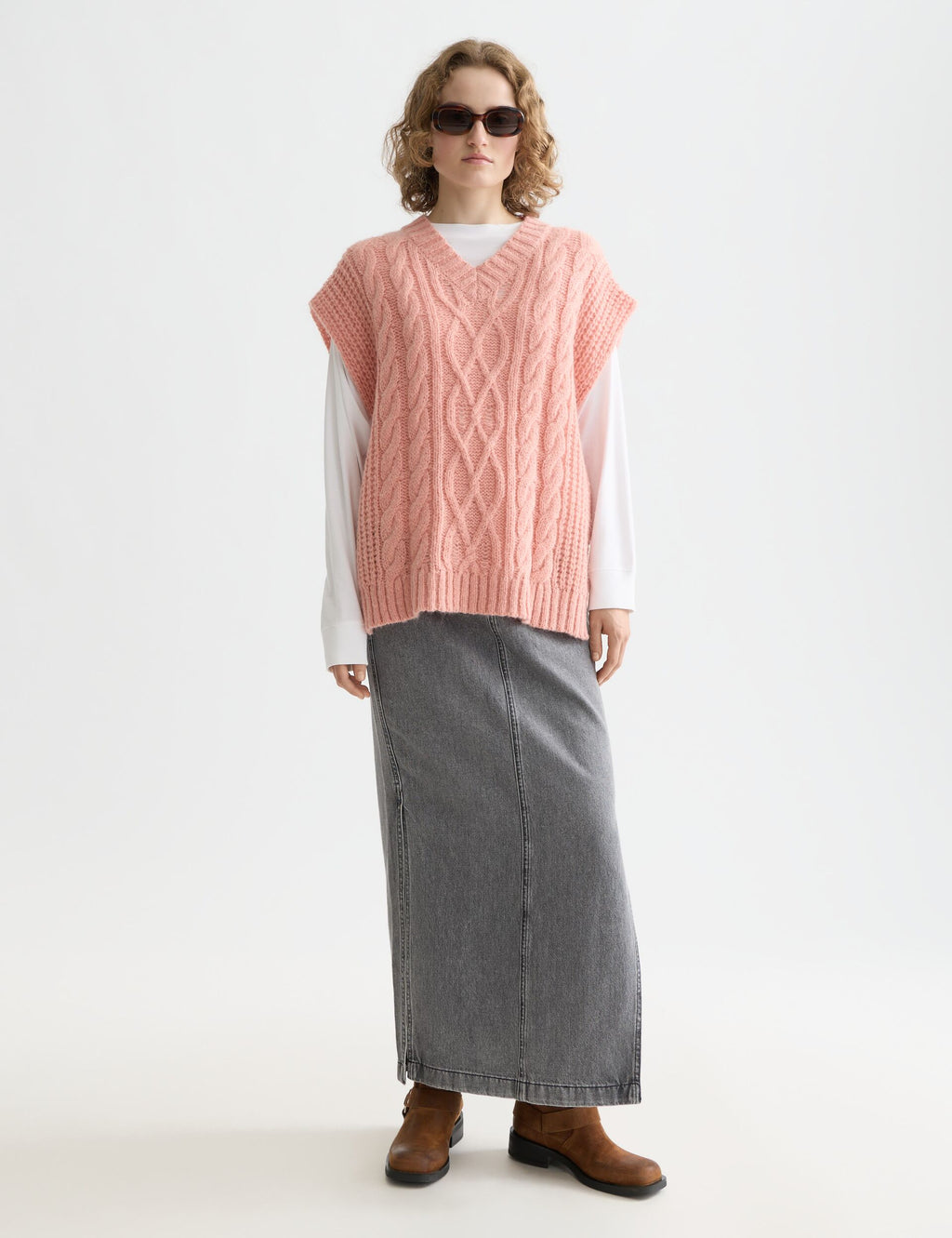 Cable stitch spencer