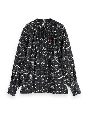Shirt with lace and ties