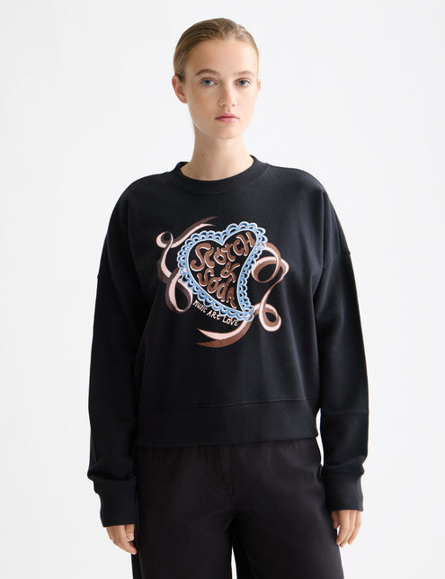 Sweat-shirt décontracté avec motif sur la poitrine
