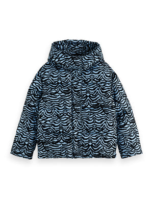 Hooded puffer