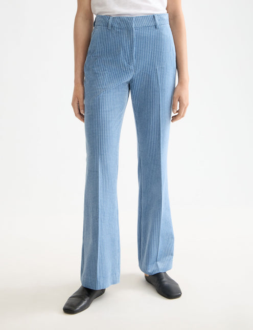 Pantalon en velours côtelé violet à taille haute et jambes évasées