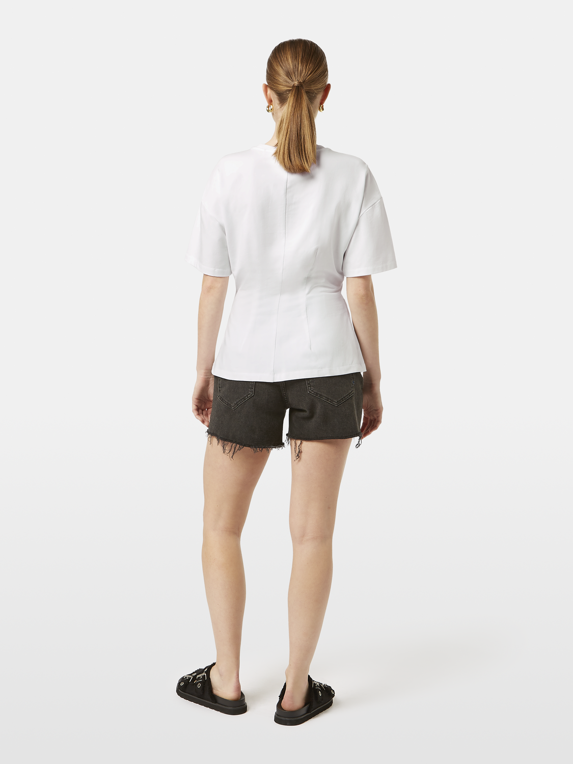 Fitted Short Sleeve Printed Artwork T-Shirt