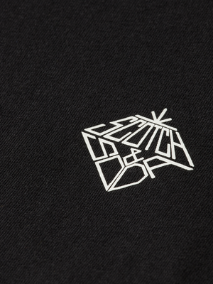 Essentials —  Chest Artwork Regular T-Shirt