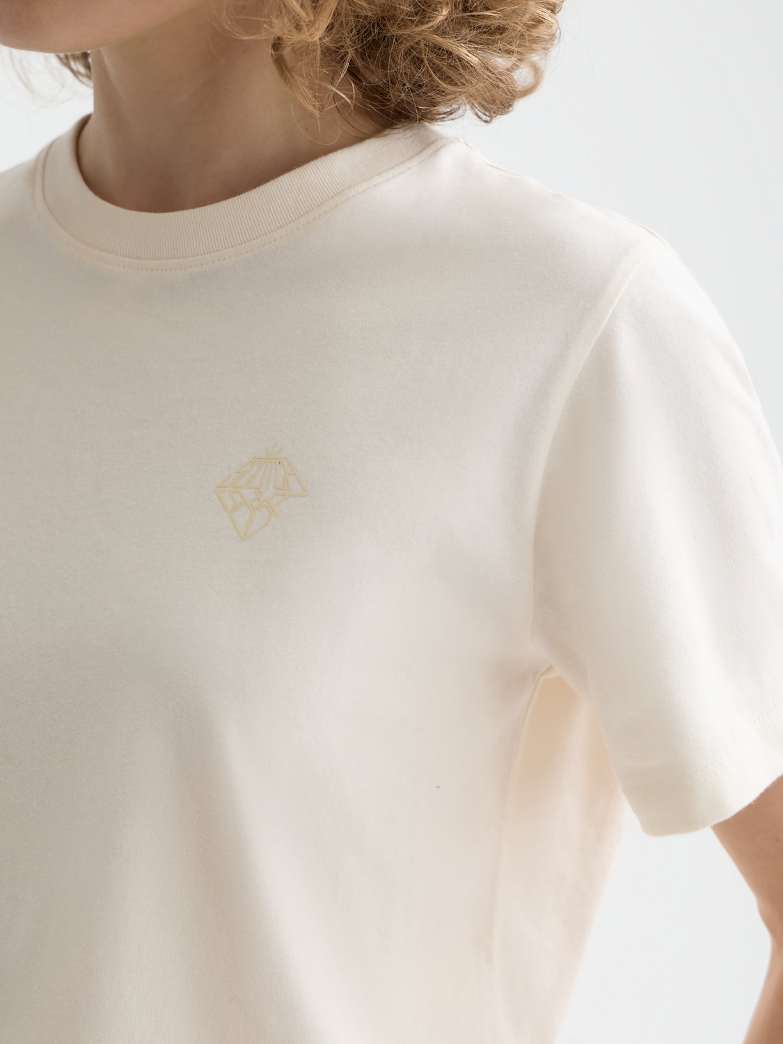Core Chest Artwork Regular T-Shirt