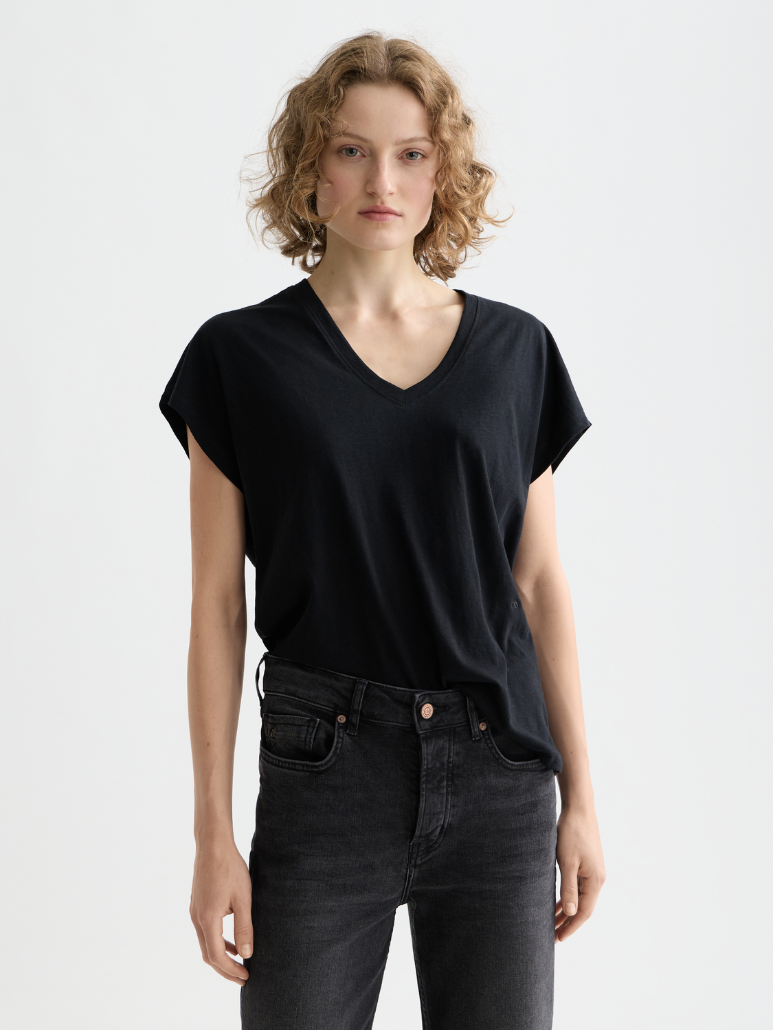 Essentials — Slub V-Neck T-Shirt