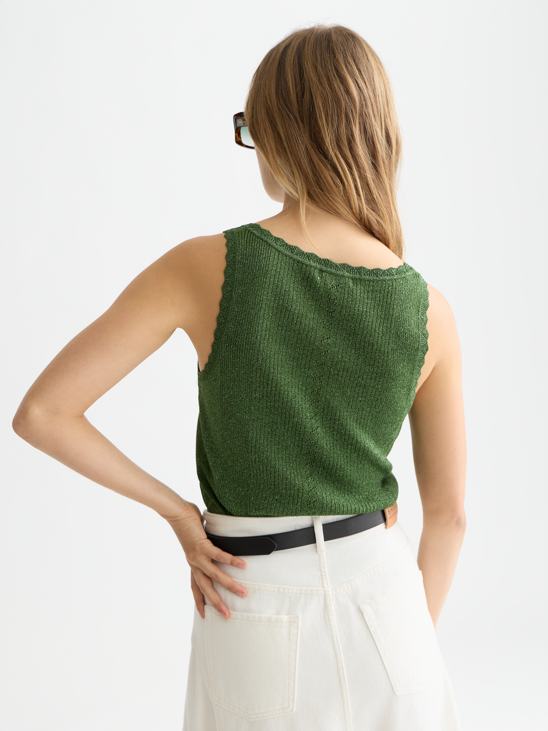 Geripptes Tanktop aus Metallgarn